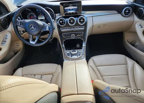 2018 Mercedes-Benz C 300 from USA, damaged, VIN 55SWF4JB9JU272600